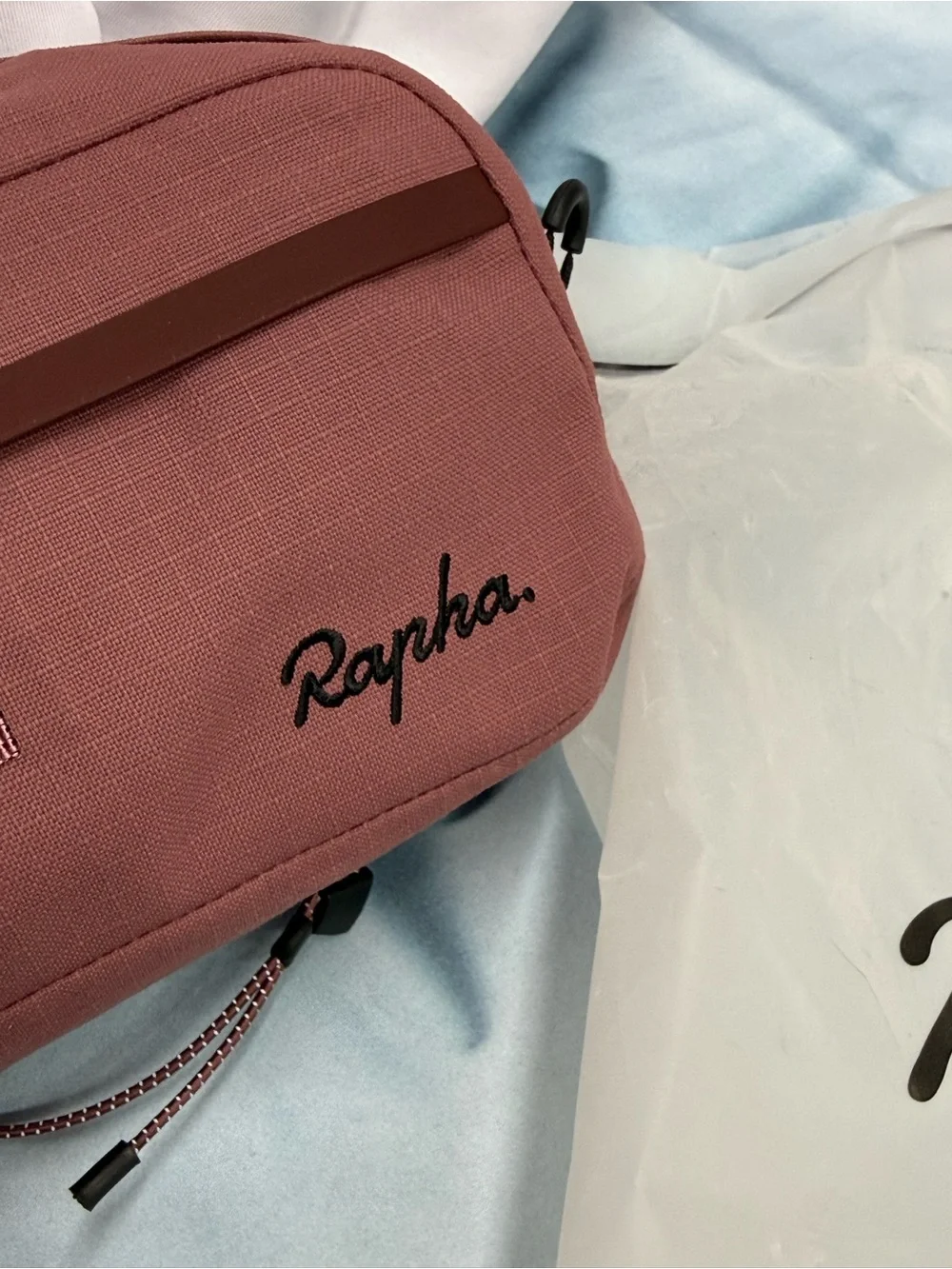 (new+tag) Rapha 2-in-1 bike bar bag / shoulder sling pack pink rose men/women